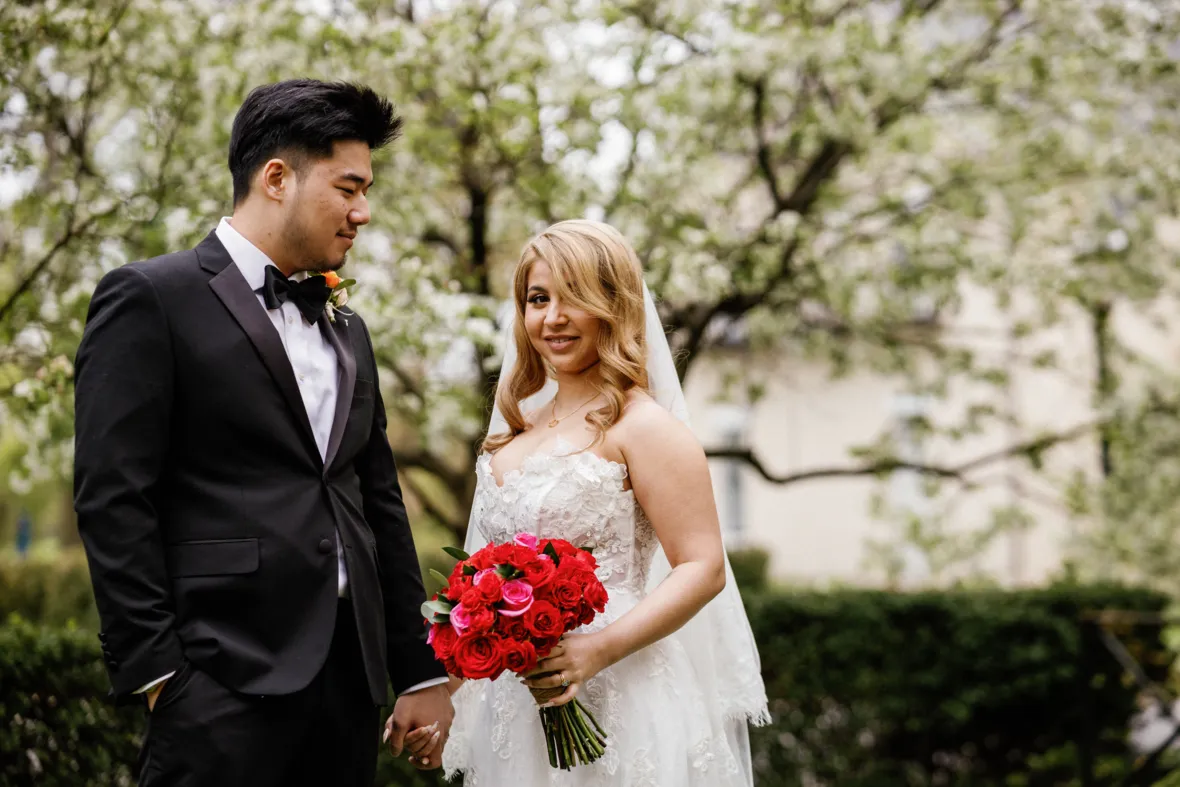 Spring wedding portrait in Snug Harbor